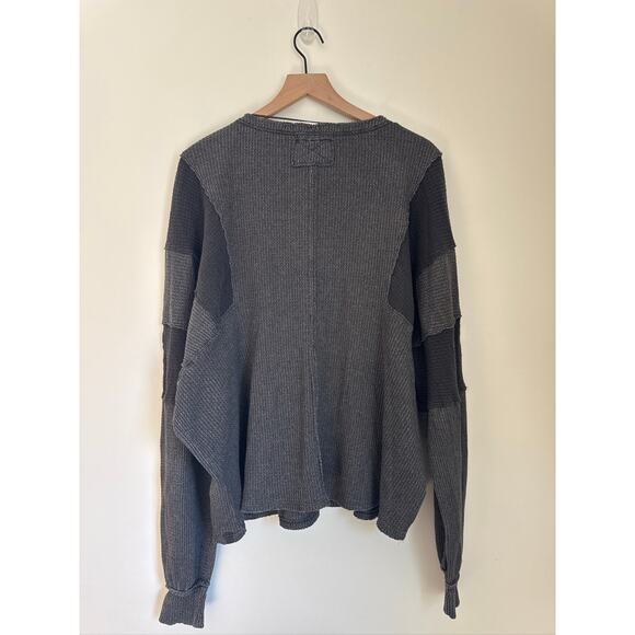 Free People Callisto Pierced Henley Oversized Top in Gray - Small - Picture 7 of 8